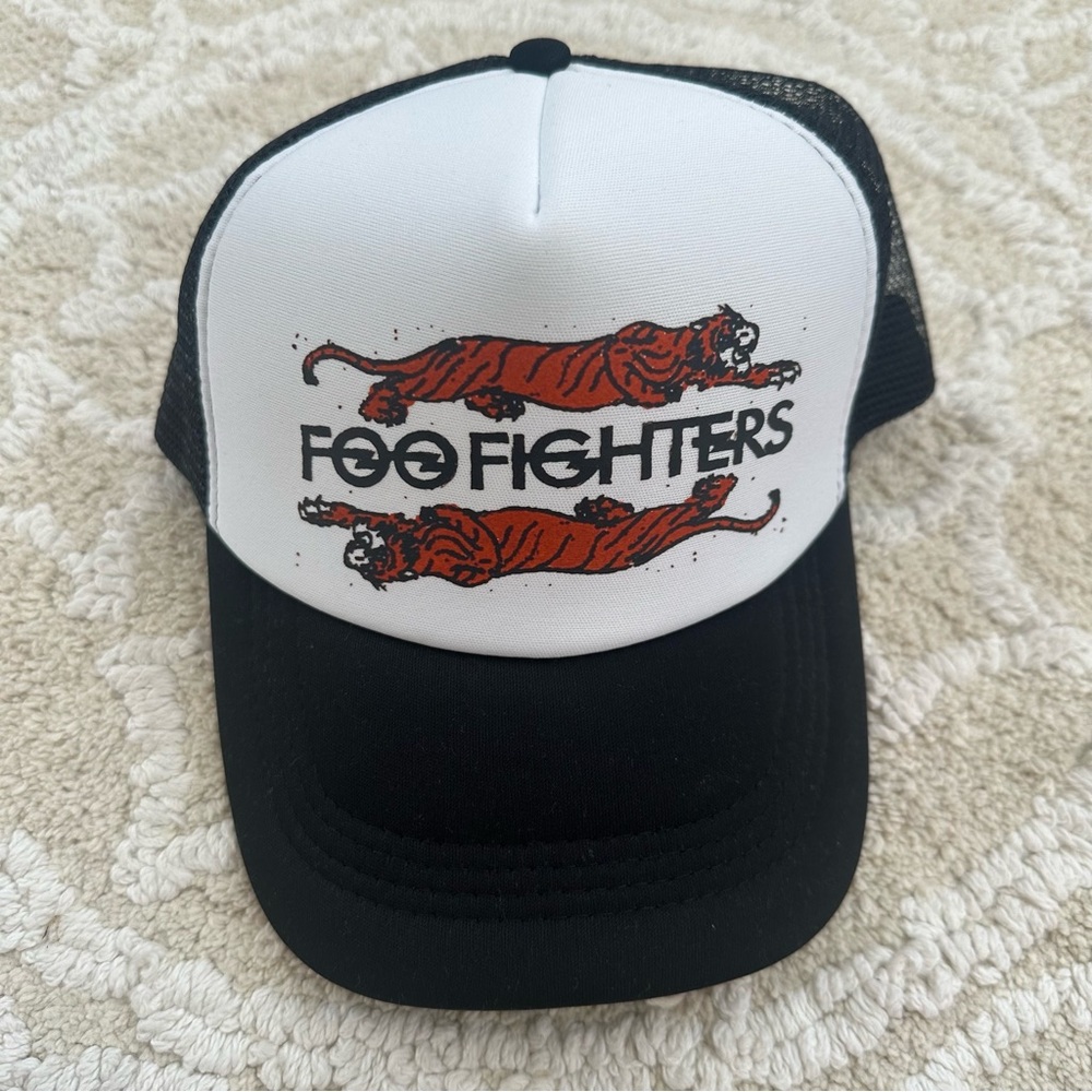 Foo Fighters Unisex Tiger Trucker Hat Black Snapback Dave Grohl Retro Cap